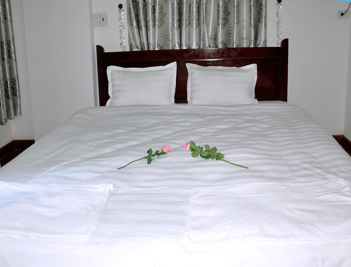 Ngoc Tung Mini Hotel เว้ ภายนอก รูปภาพ