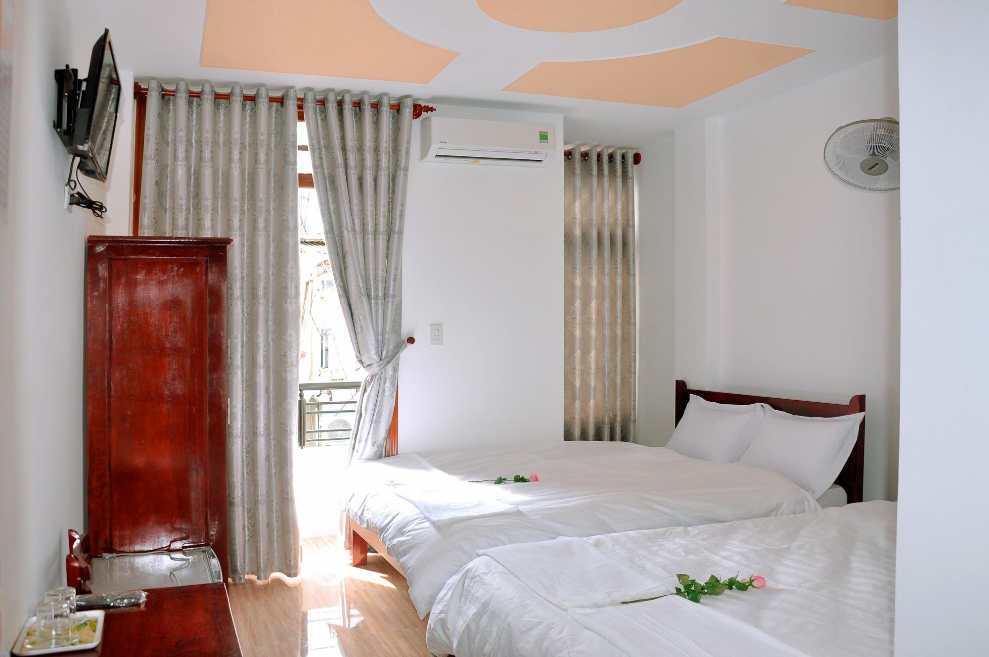 Ngoc Tung Mini Hotel เว้ ภายนอก รูปภาพ